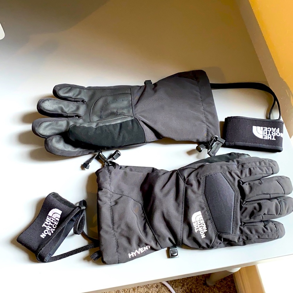 The North Face Ski/Snow gloves